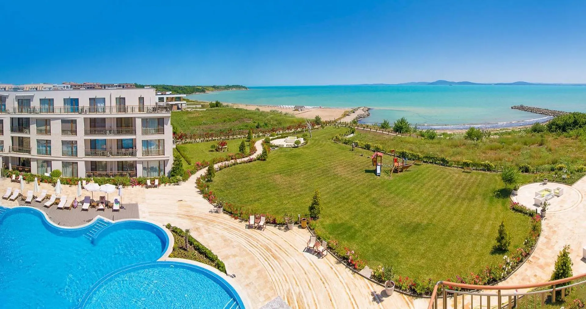 Beachfront One Bedroom Apartment Diamond Beach Burgas Sarafovo Студио В Diamond Beach Сарафово